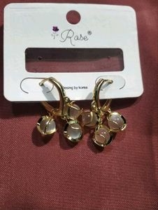 Elegant Classy Korean Pearl Earrings