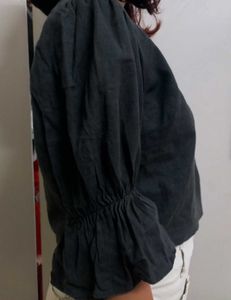 Black Crop Top Blouse