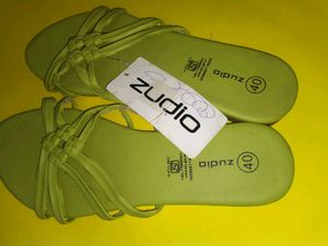 Brand new Chappal