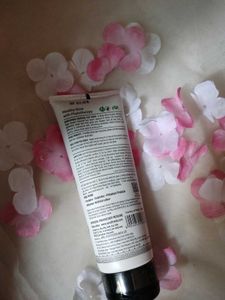 Ayouthveda Charcoal Face Wash