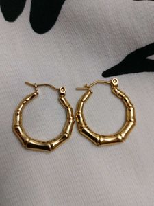 dainty earrings