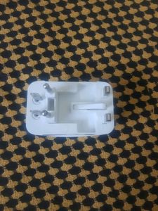 new unused travel friendly adaptor with pouch