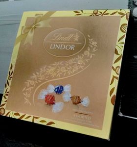 Gift /Gift Box.