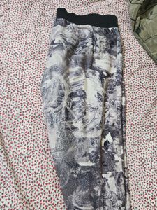Patterned Leggings