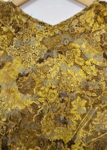 Trendy New Shinny Gold Top For Women