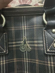 Bean Pole Satchel Handbag