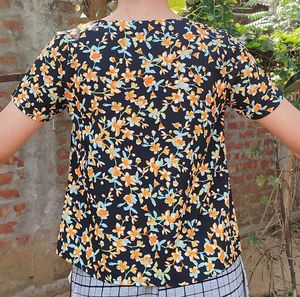 Floral Print Button-Up Top