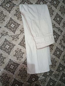 White Wide Leg Jeans (28 no.)