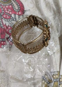 Vintage Style Gemstone Bracelet
