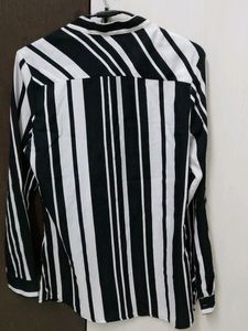 💢SALE💢 ALIBI Black and White Shirt
