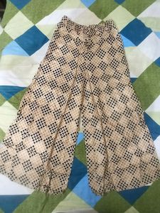 Rangmanch Beige Printed Flared Palazzo