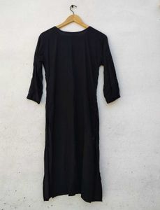Black Kurta Set With Red Duppata