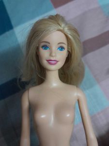 Barbie from Fashion Closet Set