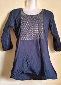 BOGO🎁Buy One Get 1 Free🎁Size Small Black Kurta