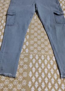 New Skinny Jeans With Pockets❤️👈