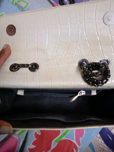 Off-white Bag