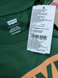 Brand New Original Levi&#39;s Full T