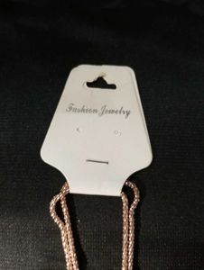 Teddy Rose Gold Neck Chain