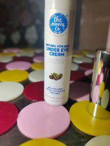 Mom&#39;s Co Under Eye Cream