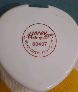 NYN NOYIN Makeup Kit