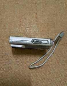 Sony Cybershot W80 - Untested (No Charger)