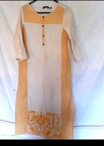 Yellow &amp; White Kurti