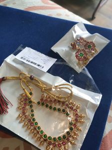 Kempu And Green New Necklace