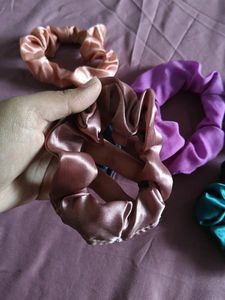 6 Scrunchies Multicolour Multicolor