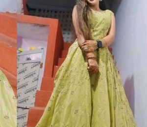 Full Player Gown