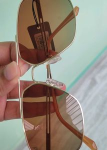 Vincent Chase Woman Sunglass Brown With Case