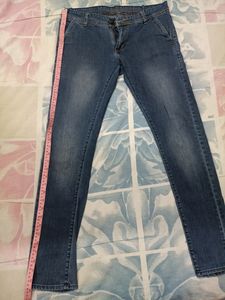 Men&#39;s Dark Blue Low-Rise Slim Fit Jeans