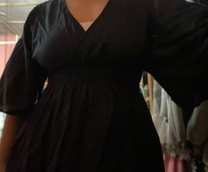 Summer Black Top 🖤