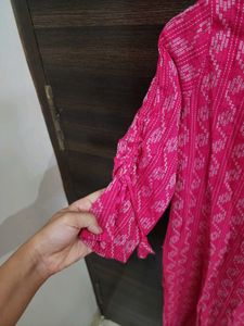 Pink Printed Kurta with trendy sleeves