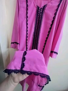 Pink Kurti With Black Lace Pakistani Look 💖