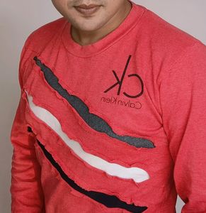 Stylish Calvin Klein T- Shirt (Free Surprize Gift)