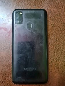 One Years Old No Issues In Phone