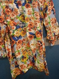 Floral Print Ruffle Sleeve Top