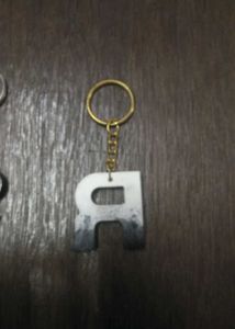 Resin Initial 'R' Keychain