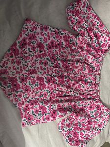 Floral Print Off-Shoulder Top