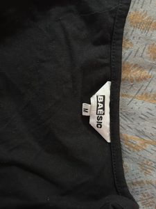 Chic Black Cropped Top 🐈‍⬛