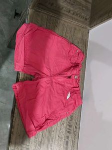 Cute Little Knee Length Shorts Perfect For Party W
