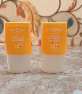 Dot & Key Super Bright Sunscreen SPF 50