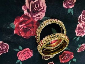 Bangles With Latkan ( COMBO)