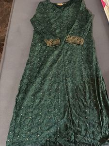 Elegant Green Embroidered Kurta