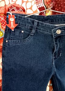 New With Tag 👖🤝