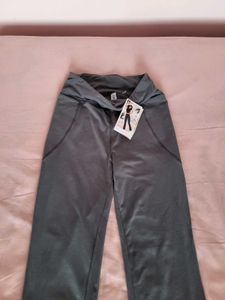 Blissclub NEW Flared Pant Grey/Size-Small