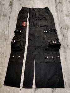 Ma1819 Zoor Cargo bootcut jeans waist 26 inches