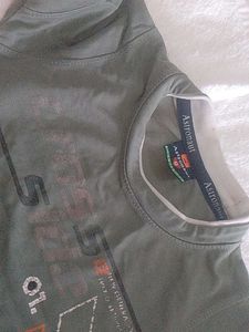 Boy&#39;s T-Shirt &amp; Shorts Set