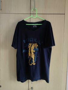 Urban Jeans Tiger Graphic Tee✨