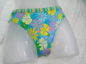 Panty Look Fly 🕊️